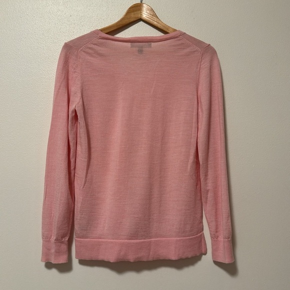 Banana Republic VNeck Sweater Womens Medium 100% Merino Wool Pink Girlcore Soft - Picture 6 of 10